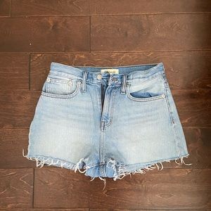 Madewell mom jean short